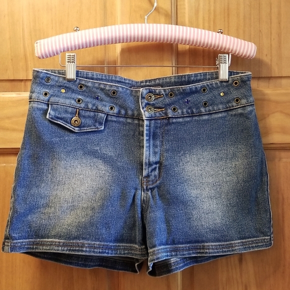 Stretch Fit Denim Shorts - Picture 1 of 5
